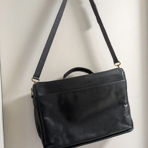 Coach Vintage 1997 G7S-0524 Black Leather Briefcase/Messenger Bag - Picture 5 of 14